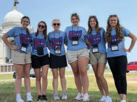 youth tour students wearing a blue shirt